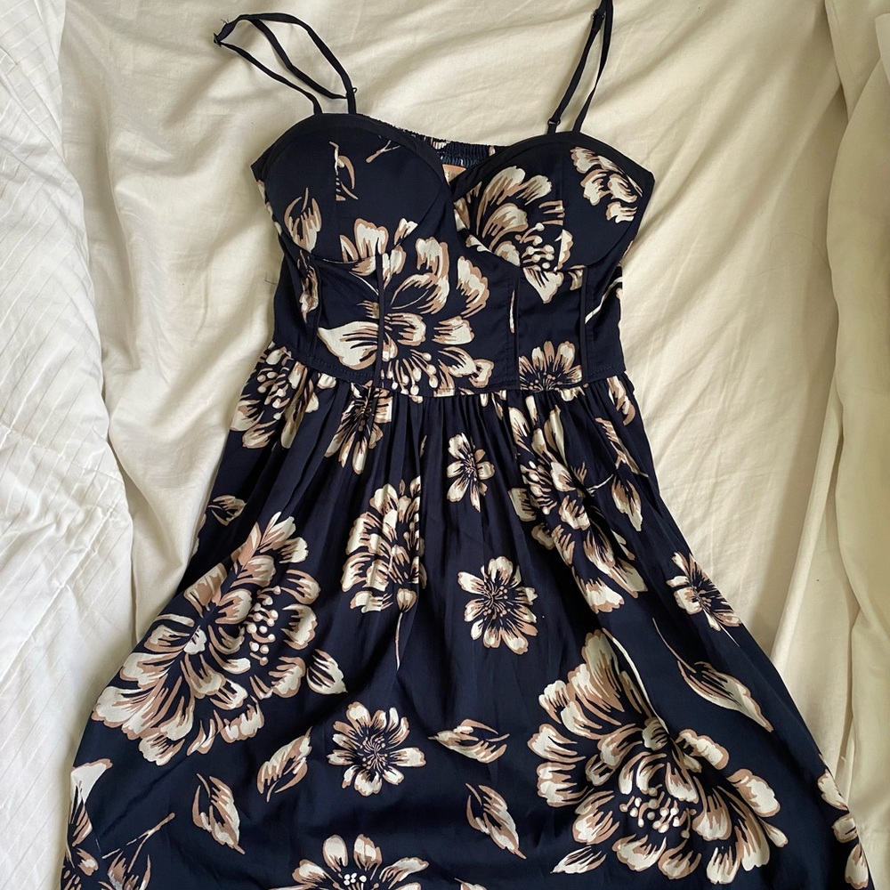 mini cream and dark blue summer dress! 💙